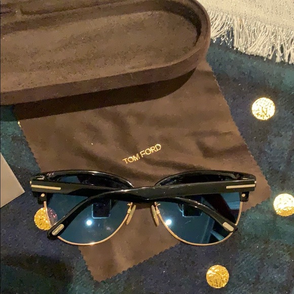 Tom Ford Sunglasses - Picture 5 of 7